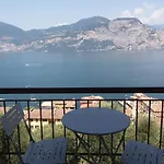 La Casa Della Luna Nel *