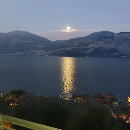La Casa Della Luna Nel Brenzone sul Garda