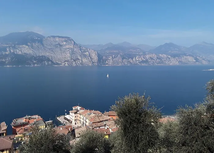 La Casa Della Luna Nel